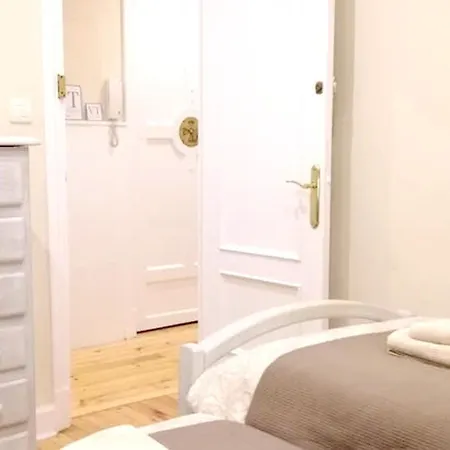 Apartment With 3 Bedrooms In Bilbo With Wifi Bilbao